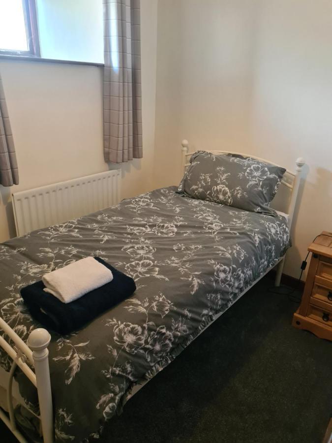 Brown Cow Apartment Dalton in Furness Exterior foto